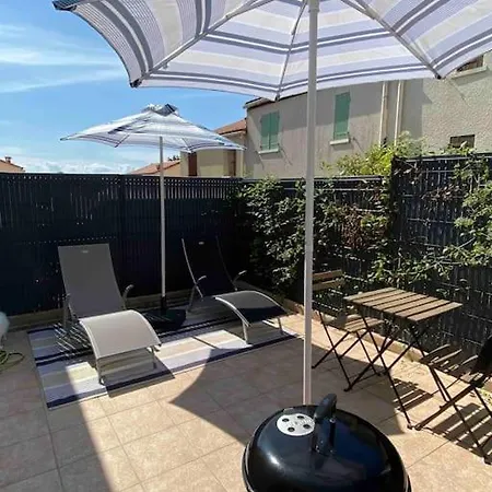 Maison De Avec Piscine , Dans Holiday home *